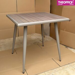 Bàn Ngoài Trời Khung Thép Sơn Epoxy Chống Gỉ TO-BN11