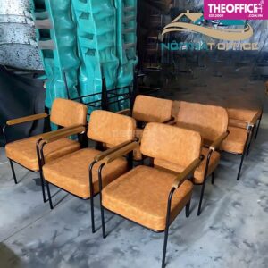 Ghế Cafe Khung Sắt Đệm Bọc Simili Đệm Dày Êm Ái TO-GCF136